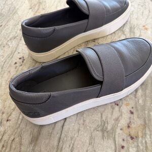 UGG Charcoal Gray Slip-On Shoes EUC